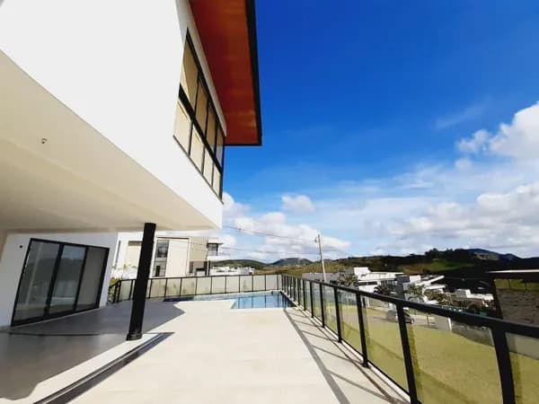 Casa à venda no bairro Alphaville em Juiz de Fora/MG