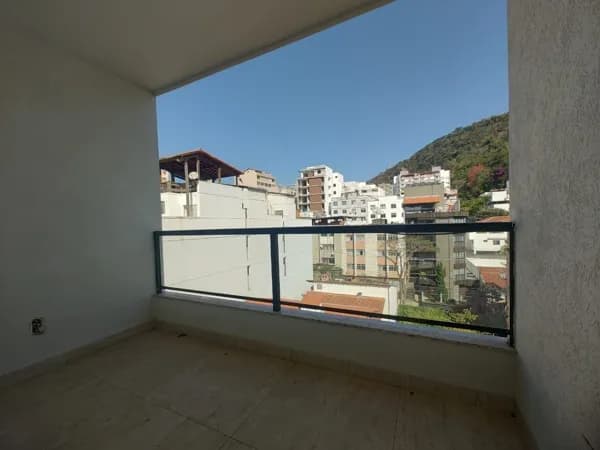 Apartamento à venda no bairro Vale do Ipê em Juiz de Fora/MG