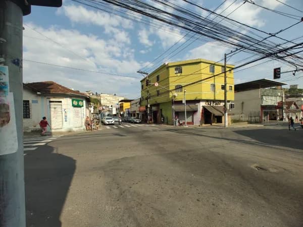 Apartamento à venda no bairro Santa Luzia em Juiz de Fora/MG