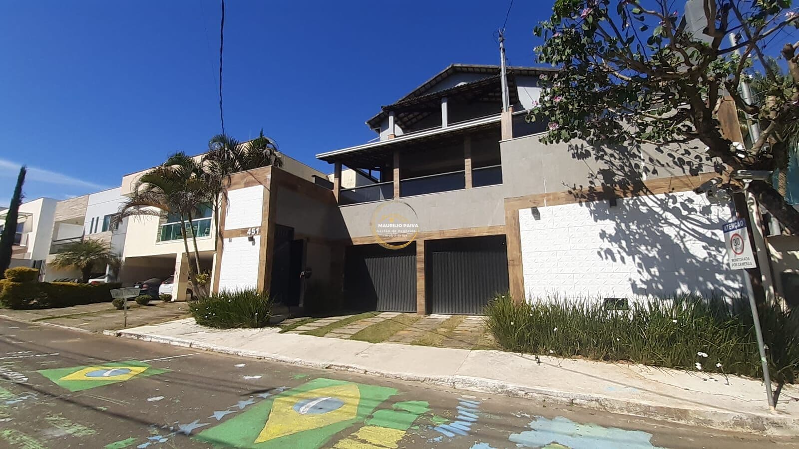 Belíssima casa à venda no São Lucas, 6 quartos, suíte, 292 m², Juiz de Fora-MG