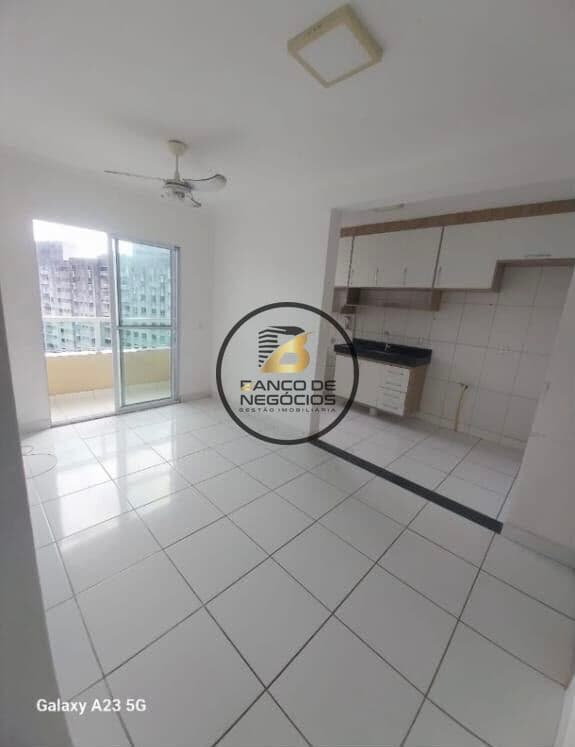 ALUGA-SE APARTAMENTO EM BURAQUINHO – EXCELENTE LOCALIZAÇÃO!