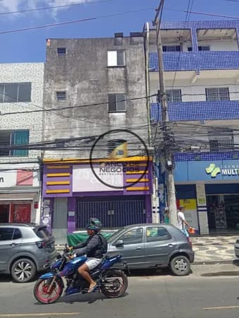 Excelente Loja Comercial para Aluguel em Pau da Lima