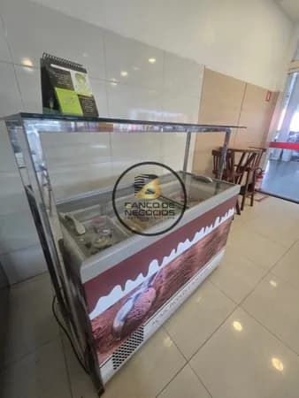 PONTO | LANCHONETE PORTEIRA FECHADA