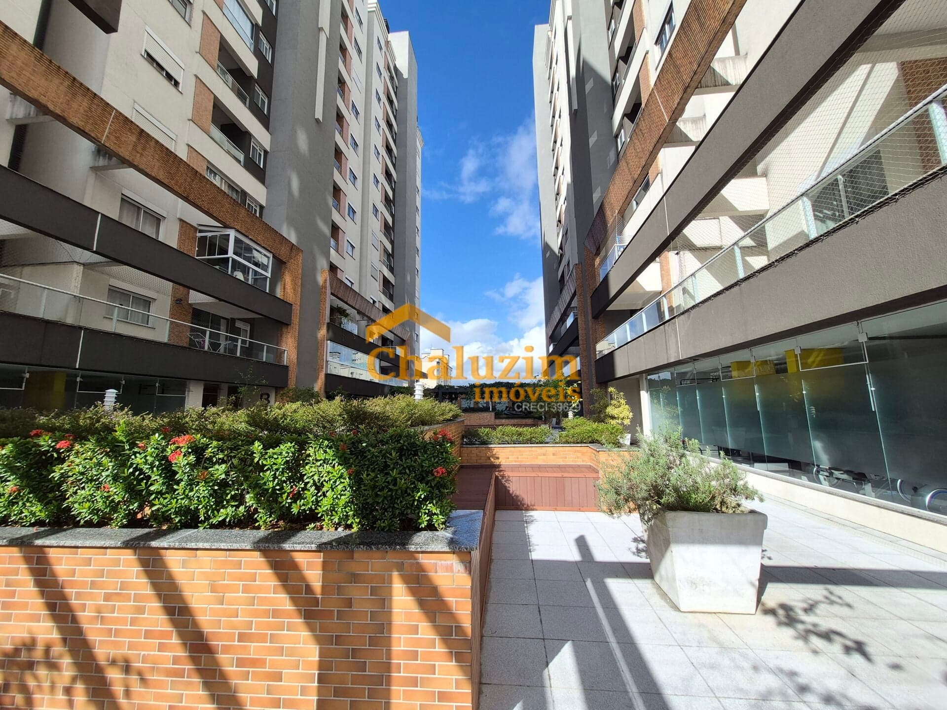 Apartamento para locação no Bairro Bucarein, Joinville-SC