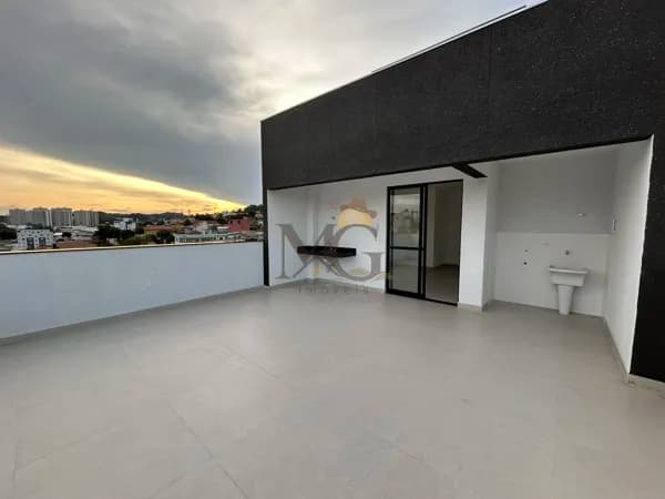 🏡 Cobertura Ampla com Suíte e Elevador à Venda no Parque Riacho das Pedras | Contagem 🏡