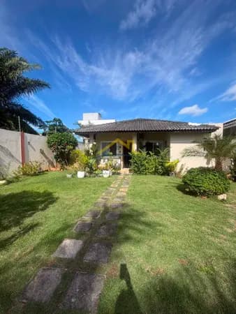 Casa em Condomínio 3/4 Área Gourmet em Abrantes