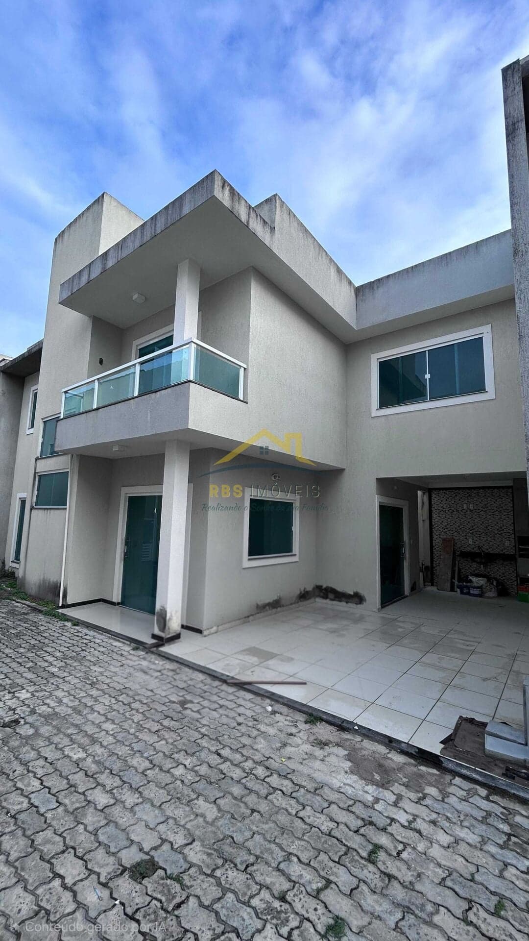 Casa em Condomínio 3 suítes reformada em Pitangueiras Lauro de Freitas