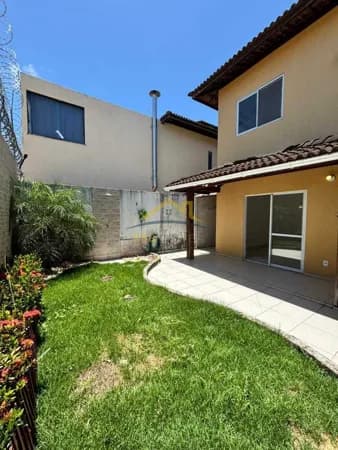 Casa em Condomínio 4/4 3 suítes + dependecia baixouu 880 mil