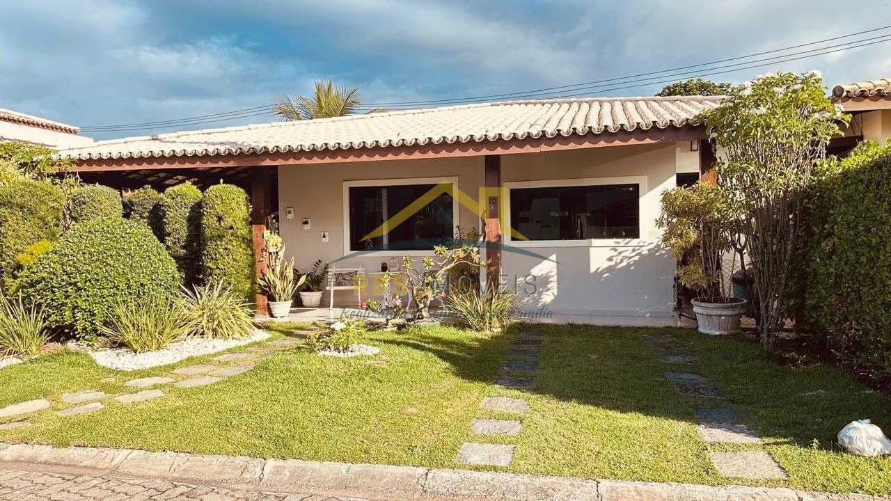 Casa em Condomínio Gileade 4/4 Piscina Buraquinho