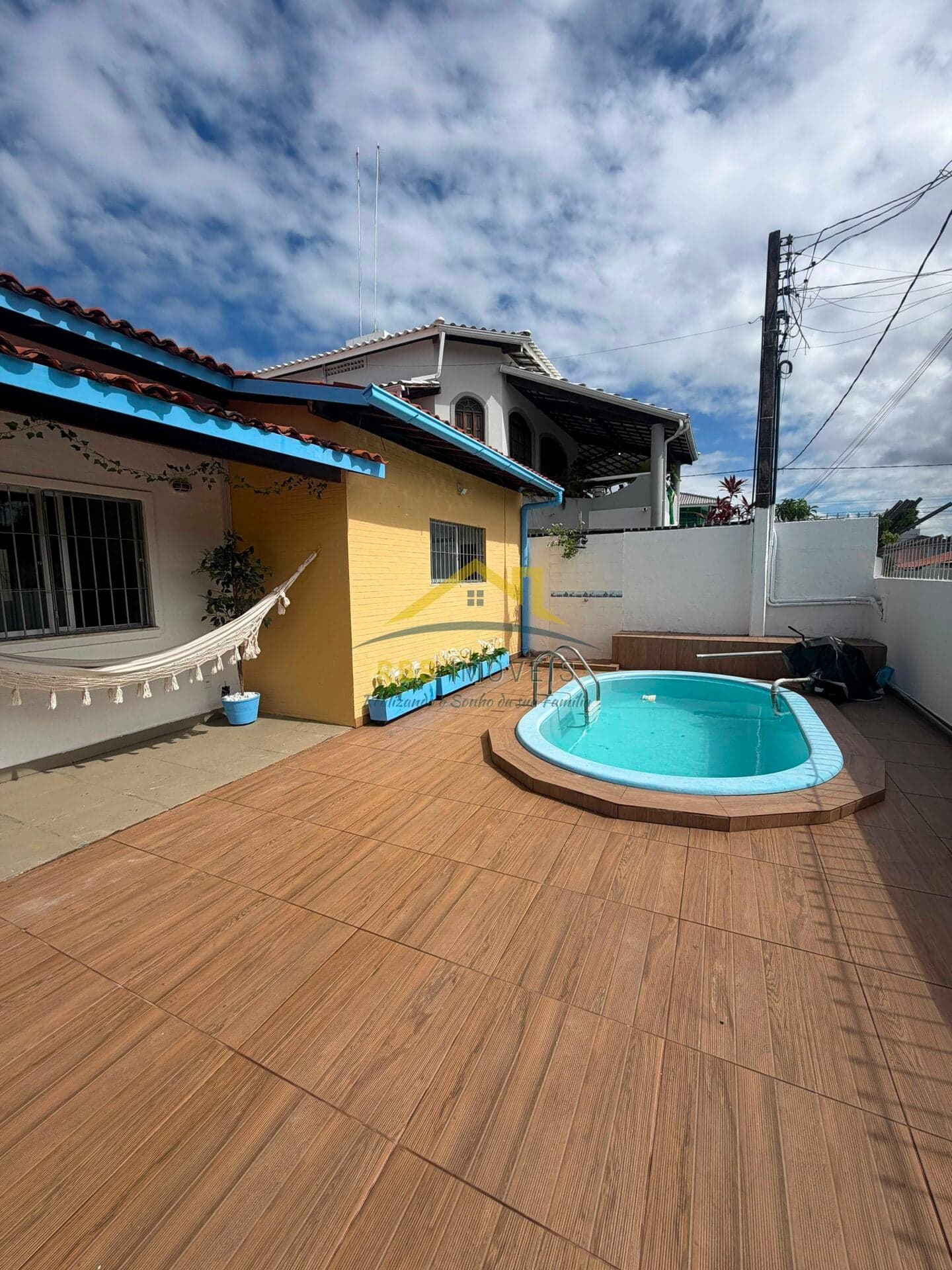Casa em Condomínio 3/4 2 suítes Recanto Abrantes BAIXOU 580 MIL