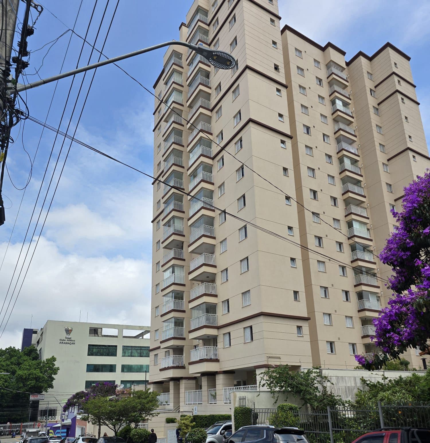 Apartamento em condomínio