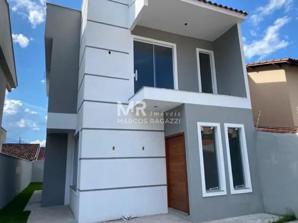 Casa à venda no bairro Mirante das Agulhas em Resende/RJ