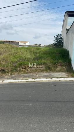 Terreno à venda no bairro Parque Ipiranga II em Resende/RJ