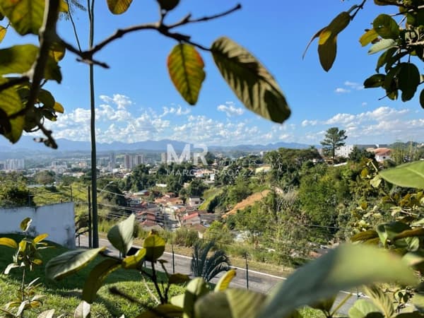 Terreno à venda no bairro Jardim Brasília em Resende/RJ