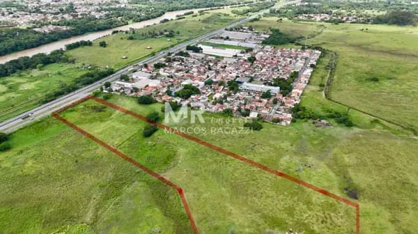 Terreno à venda no bairro São Caetano em Resende/RJ