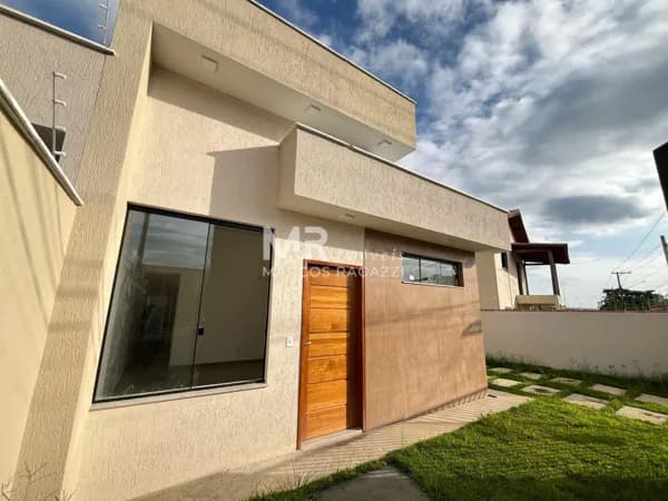 Casa à venda no bairro Parque Ipiranga em Resende/RJ