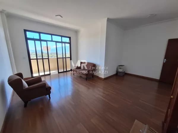 Apartamento à venda no bairro Liberdade em Resende/RJ