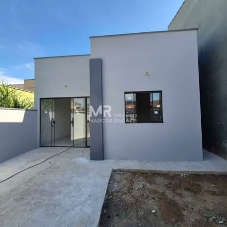 Casa à venda no bairro Morada do Contorno em Resende/RJ