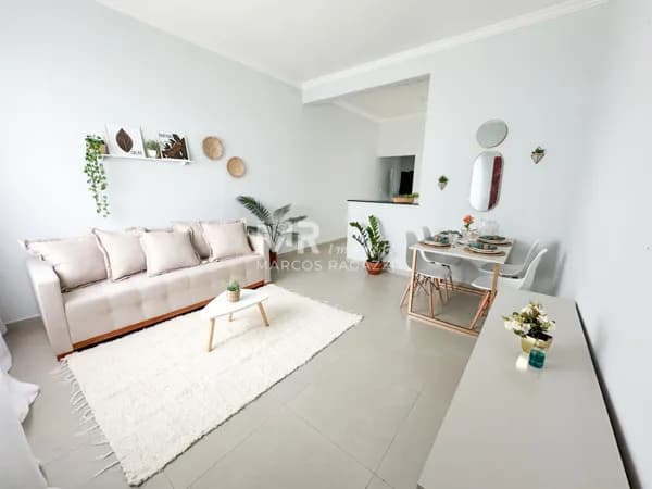 Casa à venda no bairro Jardim Aliança II em Resende/RJ