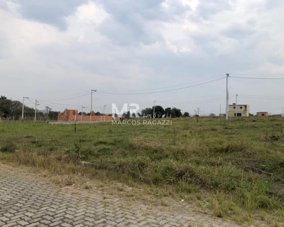 Terreno à venda no bairro Fazenda da Barra 3 em Resende/RJ