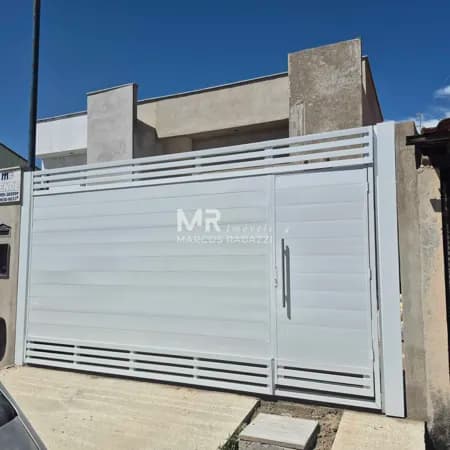 Casa à venda no bairro Jardim D'Oeste em Resende/RJ