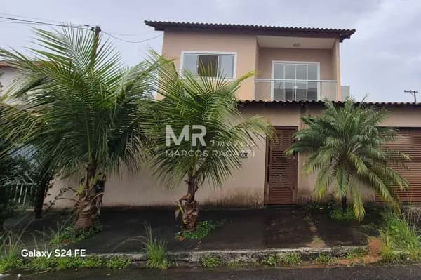 Casa à venda no bairro Morada da Montanha em Resende/RJ