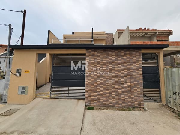 Casa à venda no bairro Parque Ipiranga II em Resende/RJ
