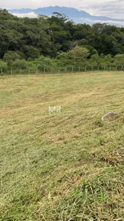 Terreno à venda no bairro Parque Ipiranga em Resende/RJ