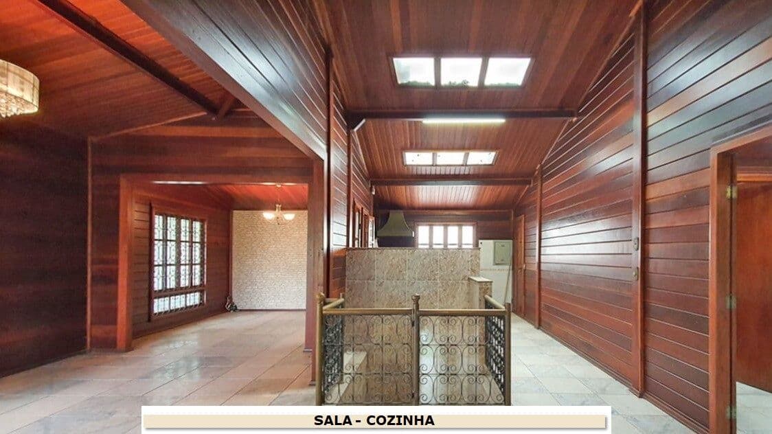 Casa alto luxo 03 quartos a venda, 480 m2, tipo pré-fabricada padrão CASEMA em madeira de lei, terreno com 2.600 m2, 02 níveis, 01 suíte, cozinha, DCE, Condoínio Village Terrese, Nova Lima, MG.