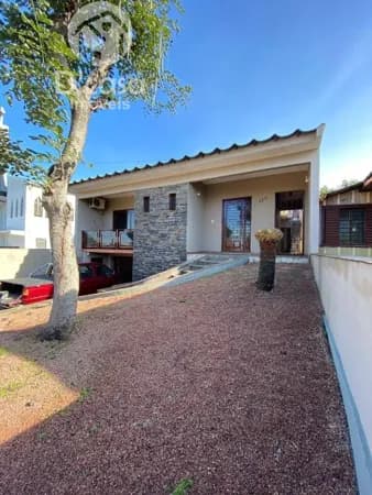 Casa em Cachoeirinha - Vila Monte Carlo