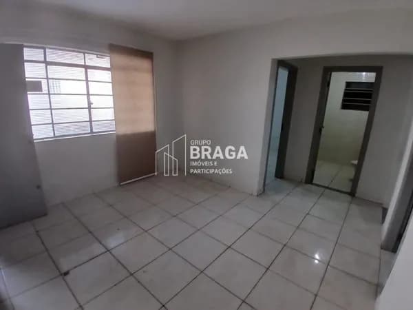 Casa com Salão Comercial em Cidade Jardim ll, Americana/SP