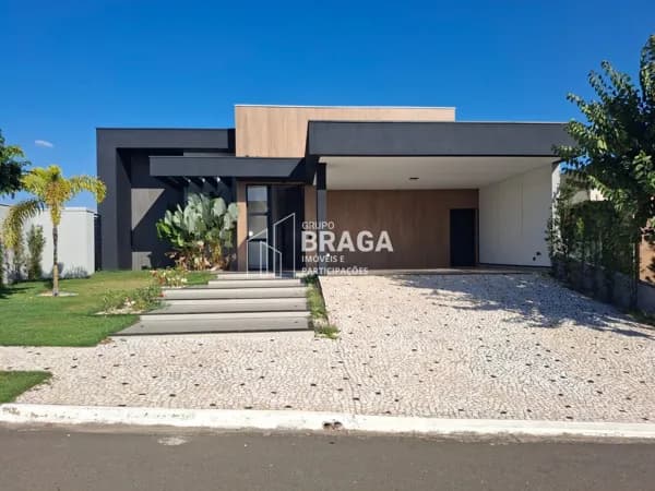 Casa em Fazenda Santa Lúcia, Americana/SP