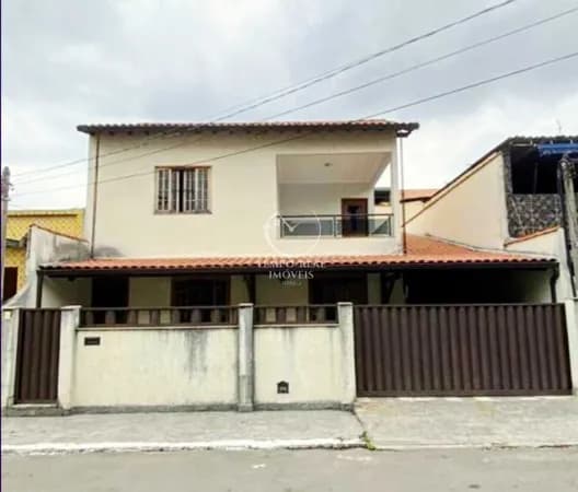 Linda casa duplex muito charmosa na chacrinha-nova Iguaçu!