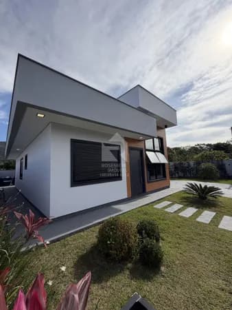 Casa em São José - Forquilhas