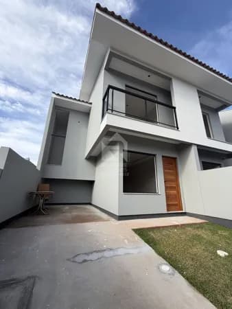 Sobrado em São José - Potecas