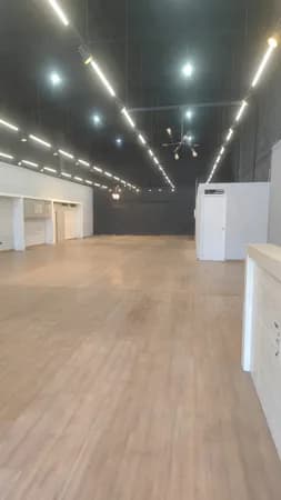 Pavilhão/Galpão Industrial com 250m2 na margem da rodovia dos romeiros ponta kayana trindade