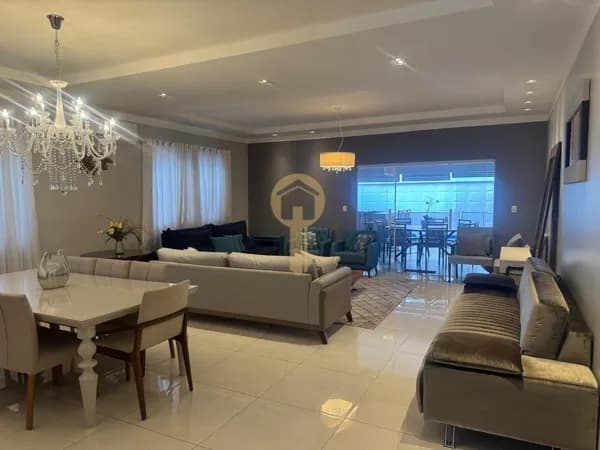Casa em Passos - Novo Mundo