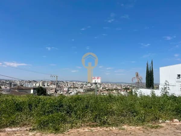 Lote/Terreno em Passos - Jardim Panorama