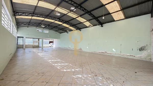 Sala/Conjunto em Passos - Vila Rica