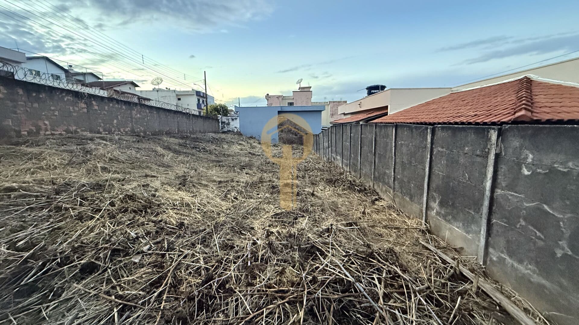 Lote/Terreno em Passos - Vila Rica