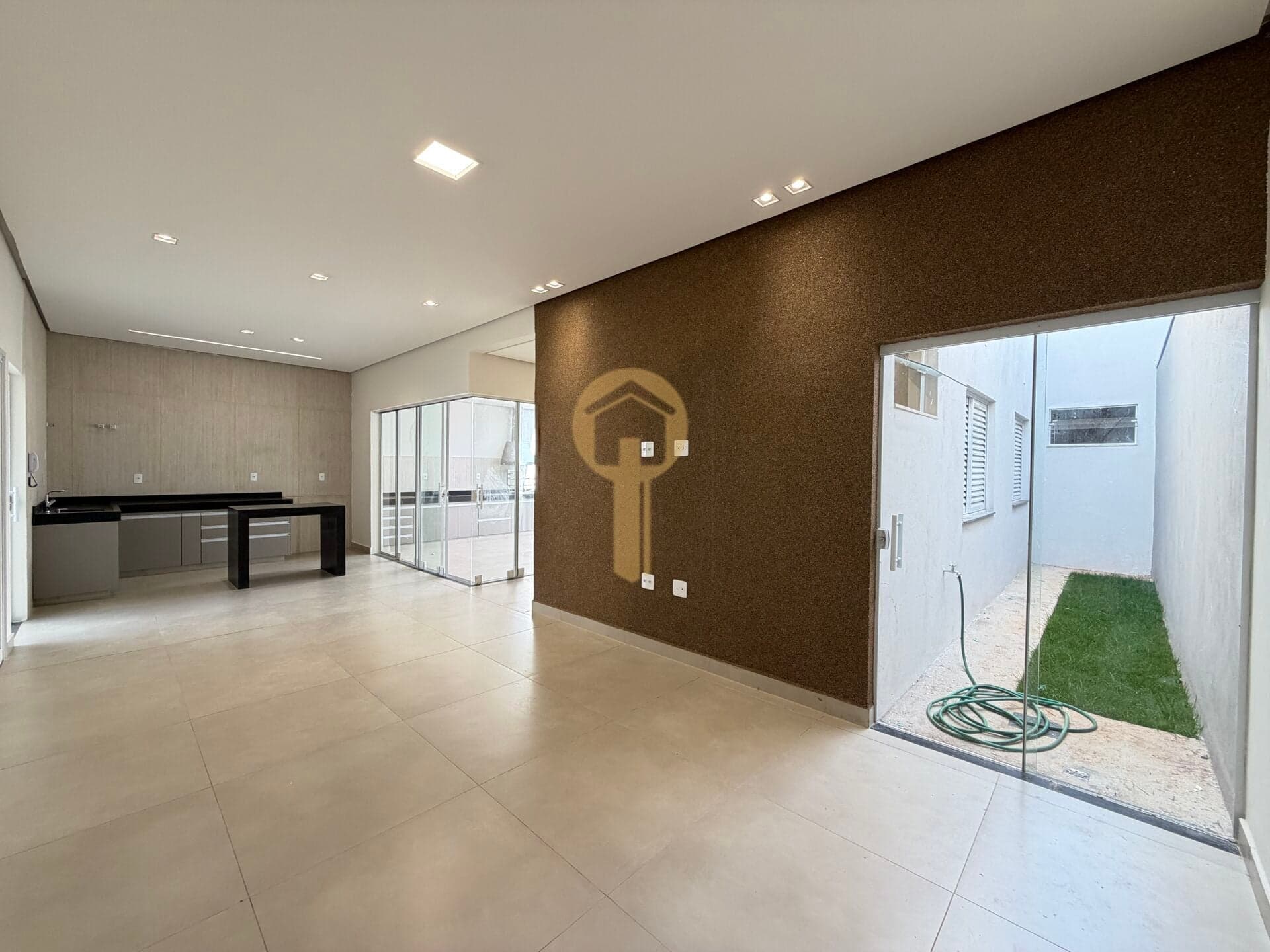 Casa em Parque das Aroeiras, Passos/MG