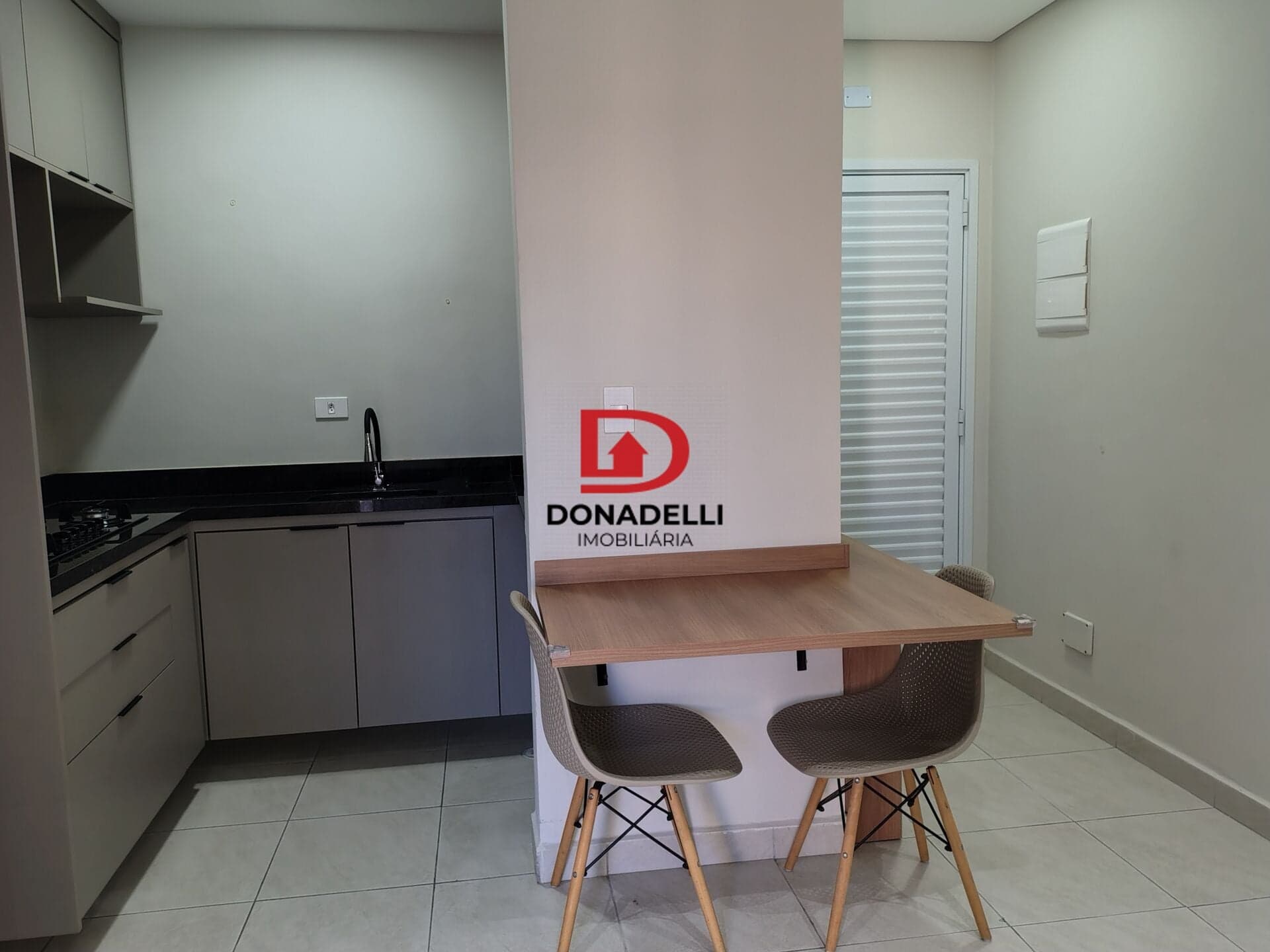 Ótimo Apartamento Studio de 28 m com 1 vaga para moto no Campo Grande/ZS/ZP