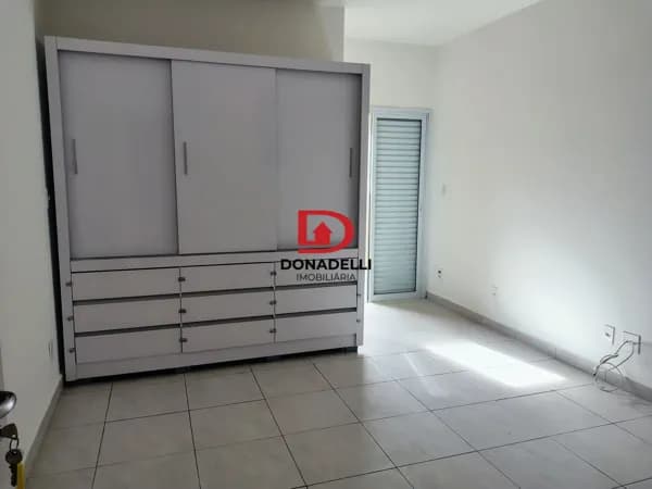 Apartamento Studio de 28m2 no térreo com uma vaga para moto no Campo Grande/ZS/SP
