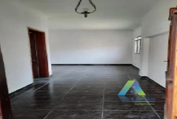 Casa terrea a venda- 02 quartos com area total 350m². Vila das Mecês
