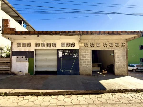 Imóvel comercial e residencial para venda no bairro Vila Monteiro, Lima Duarte/MG.