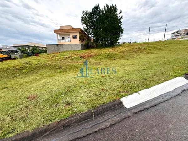 Terreno em Condomínio reserva Santa anna