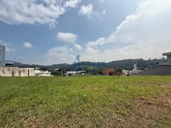 Terreno em Condomínio reserva santa anna