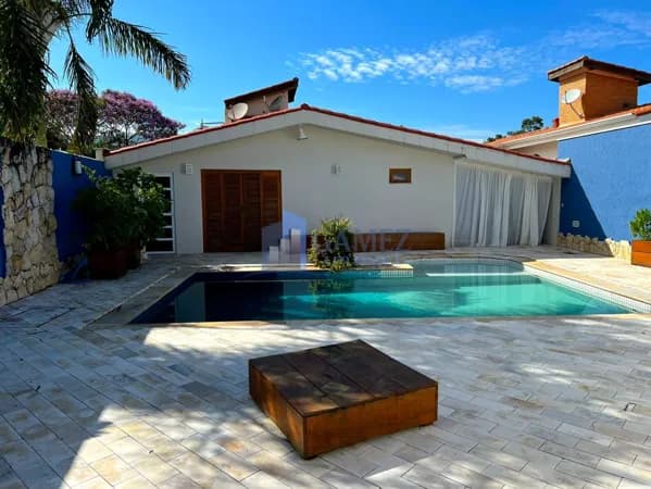 Casa em Atibaia - Jardim Maristela