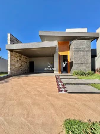 Casa em Condomínio Village Damha 3