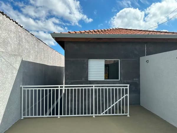 Casa Sobrado em Jardim Vitória, Mairinque/SP